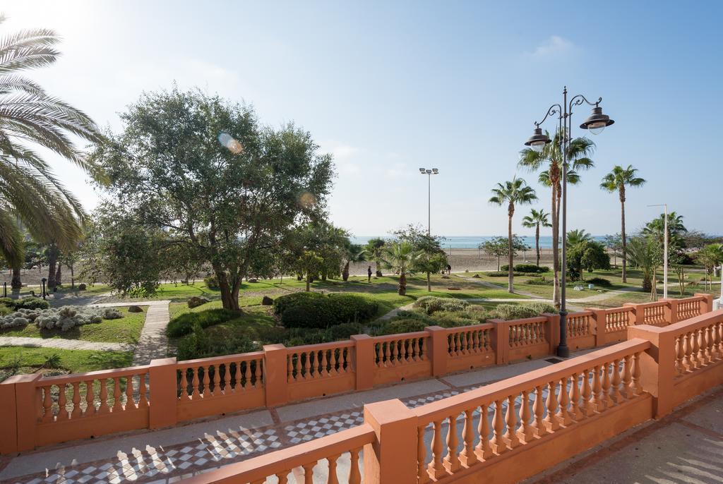 Malagasuite Front Beach Benalmadena Exterior photo